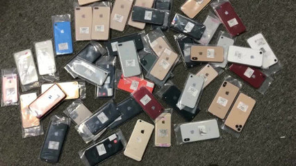 華強(qiáng)北二手手機(jī)市場,跌價(jià)排行榜,iPhoneXSmax跌至谷底,很多人都想著搶